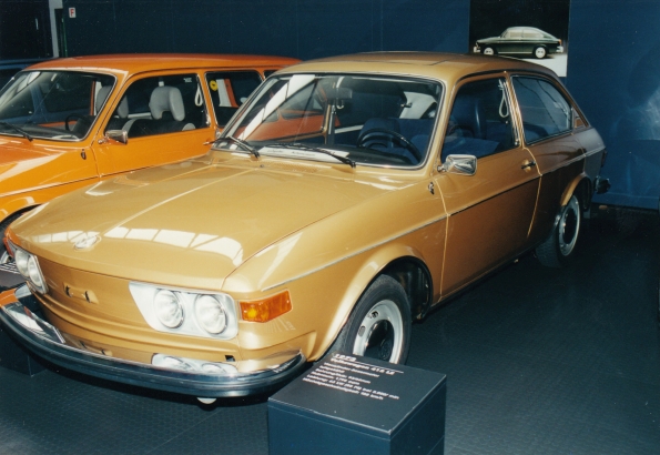 VW 412 LE